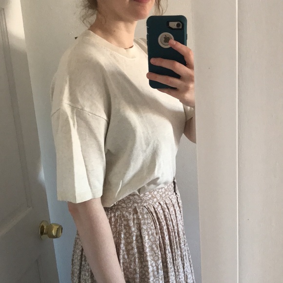 H&M fine knit tshirt - Picture 3 of 9